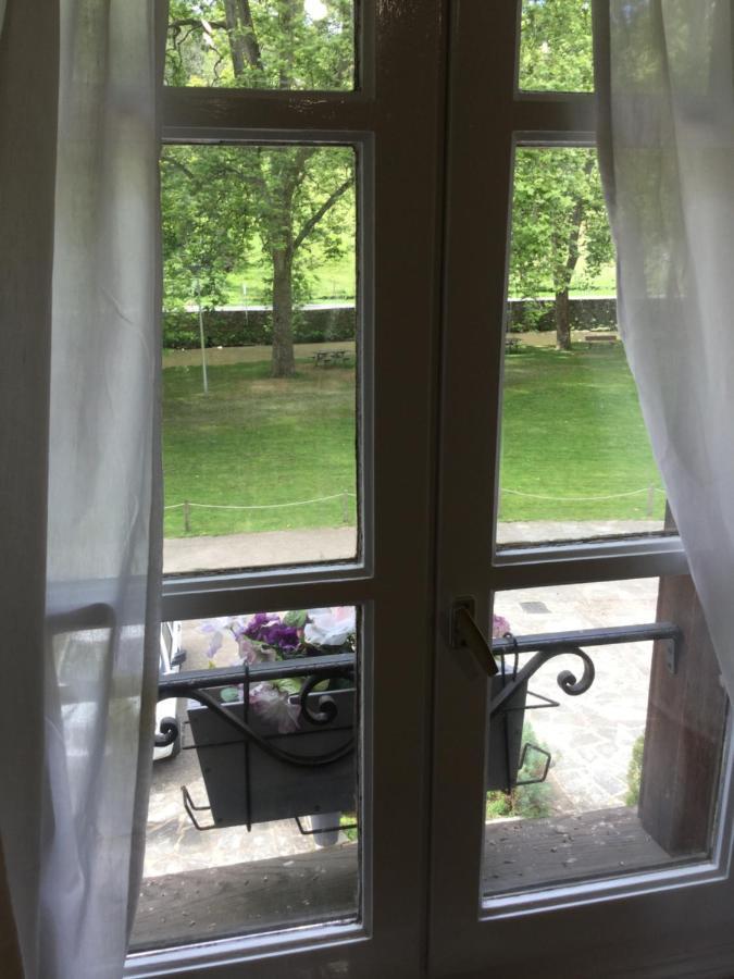 Auberge Henri IV Segur-le-Chateau Ngoại thất bức ảnh